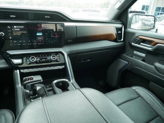 Used 2023 GMC Sierra 1500 Denali w/ Technology Package AWD/4WD image 22