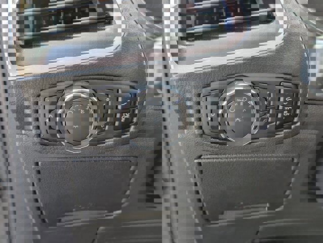 Certified 2024 Ford Edge SEL w/ Convenience Package image 19