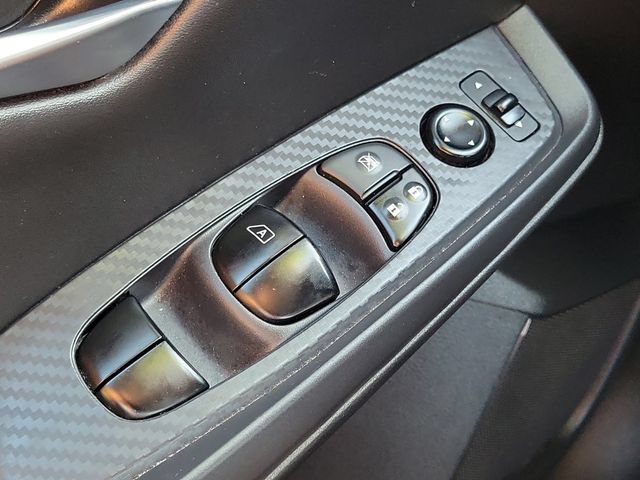Used 2024 Nissan Sentra SV FWD image 13