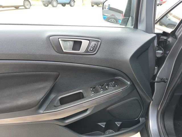 Certified 2021 Ford EcoSport SE image 12