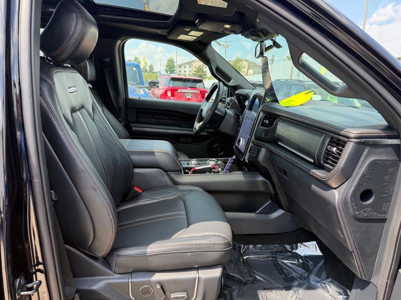 Certified 2024 Ford Expedition Max Platinum image 10