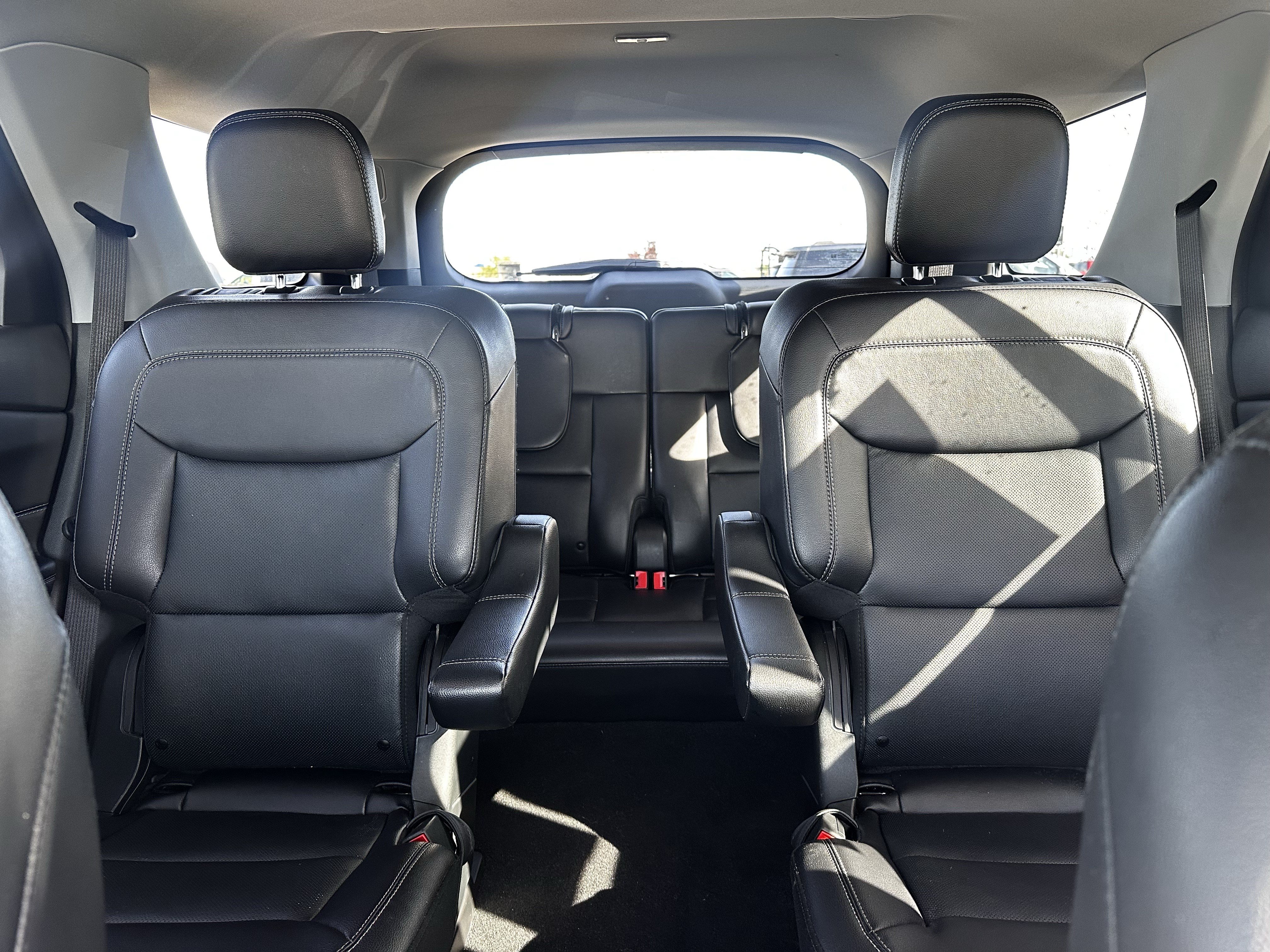 Certified 2024 Ford Explorer Limited w/ Limited Technology Package AWD/4WD image 20
