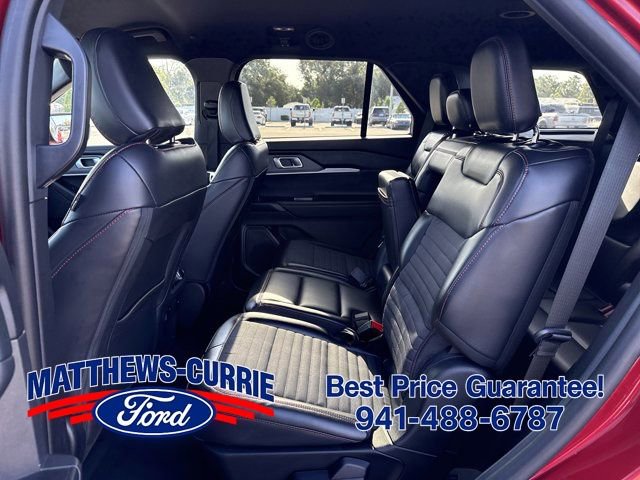 Certified 2025 Ford Explorer ST-Line w/ ST-Line Street Pack AWD/4WD image 12