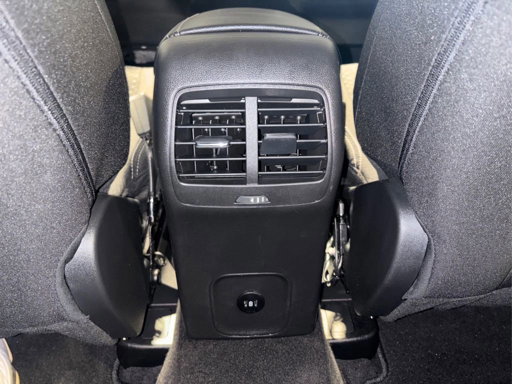 Certified 2025 Ford Escape Active image 29