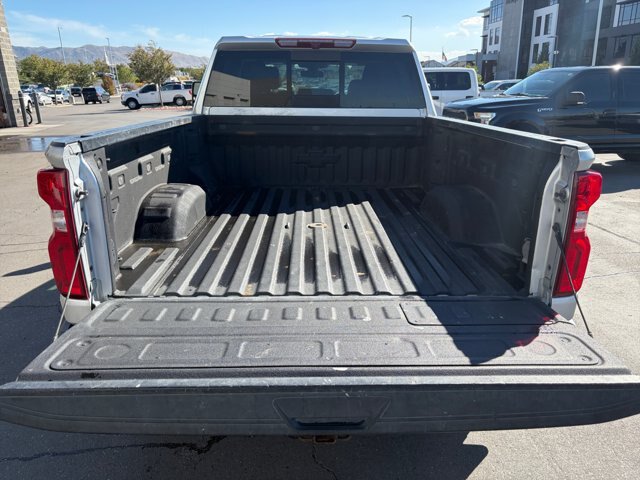 Used 2022 Chevrolet Silverado 2500 LTZ w/ LTZ Plus Package AWD/4WD image 31