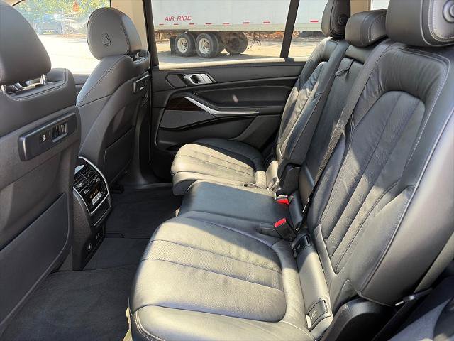 Used 2019 BMW X7 xDrive40i w/ Parking Assistance Package AWD/4WD image 17
