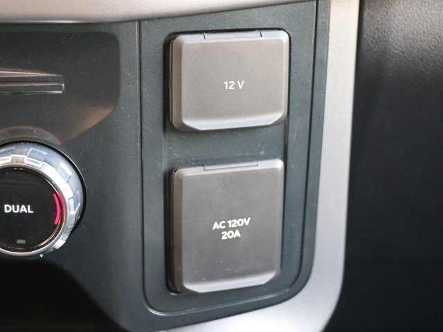 Certified 2025 Ford F150 XLT w/ Equipment Group 302A MID AWD/4WD image 27