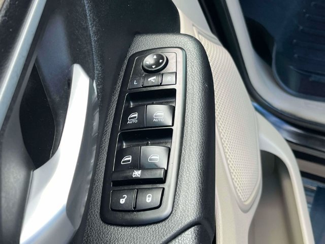 Used 2020 RAM 1500 Big Horn AWD/4WD image 26