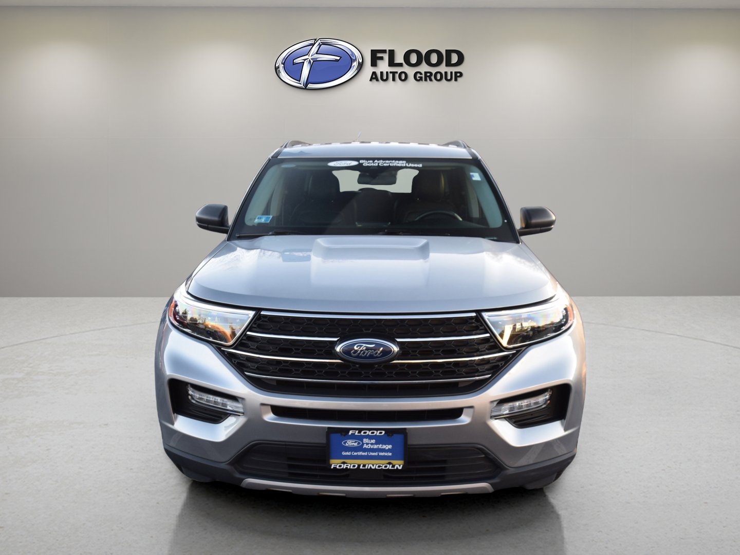Certified 2023 Ford Explorer XLT w/ Equipment Group 202A image 2