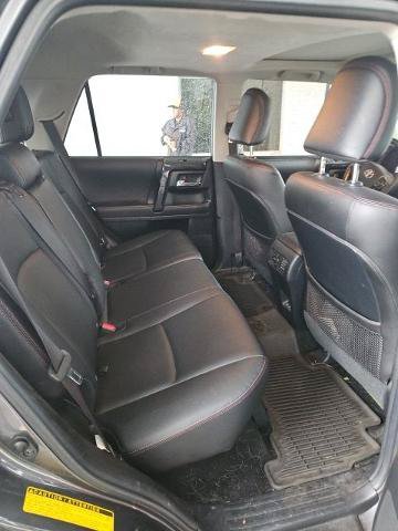 Used 2023 Toyota 4Runner TRD Off-Road Premium w/ Off Road Premium Plus Package AWD/4WD image 34
