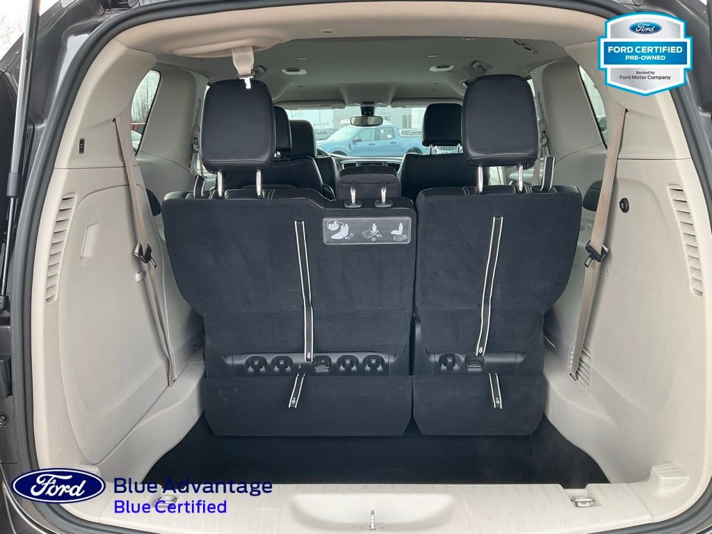 Used 2021 Chrysler Voyager Lxi image 23