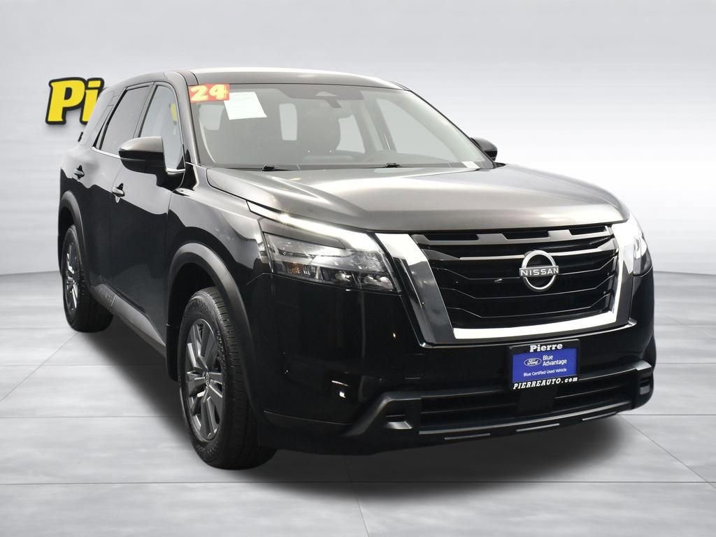 Used 2024 Nissan Pathfinder S image 7