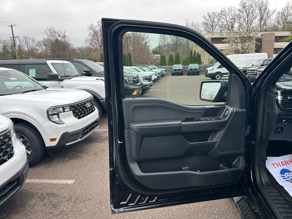 Certified 2022 Ford F150 XLT w/ Equipment Group 302A High image 15