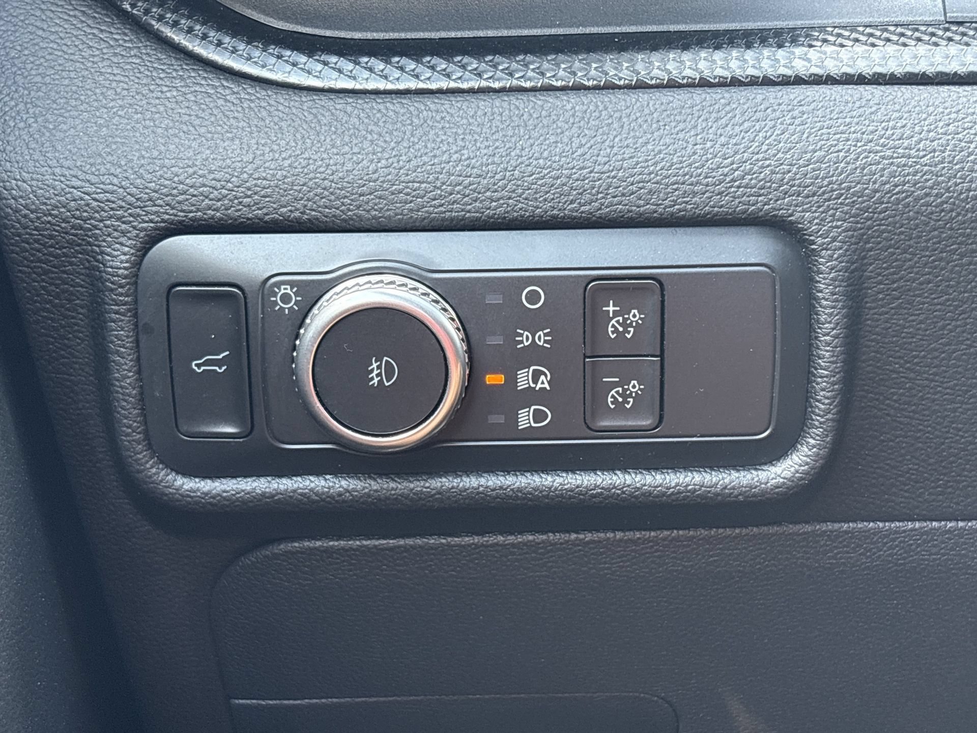Certified 2022 Ford Explorer ST AWD/4WD image 13