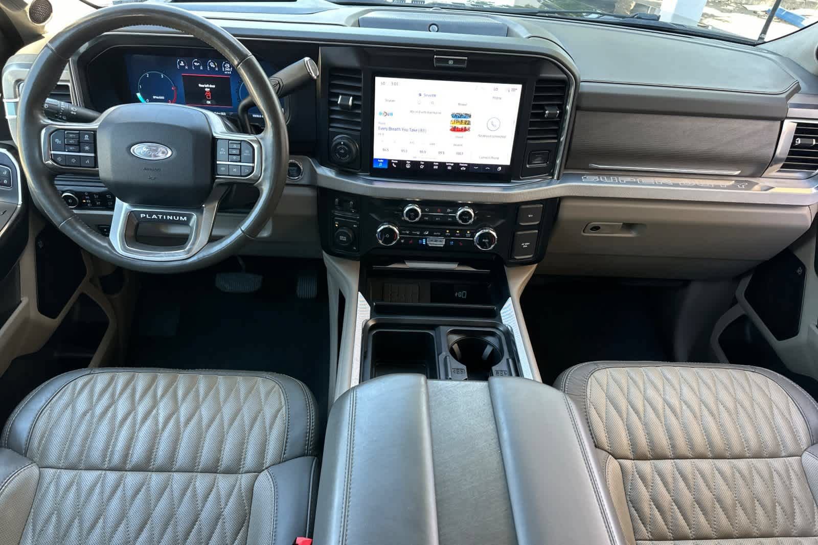 Certified 2025 Ford F250 Platinum w/ Platinum Plus Package AWD/4WD image 3
