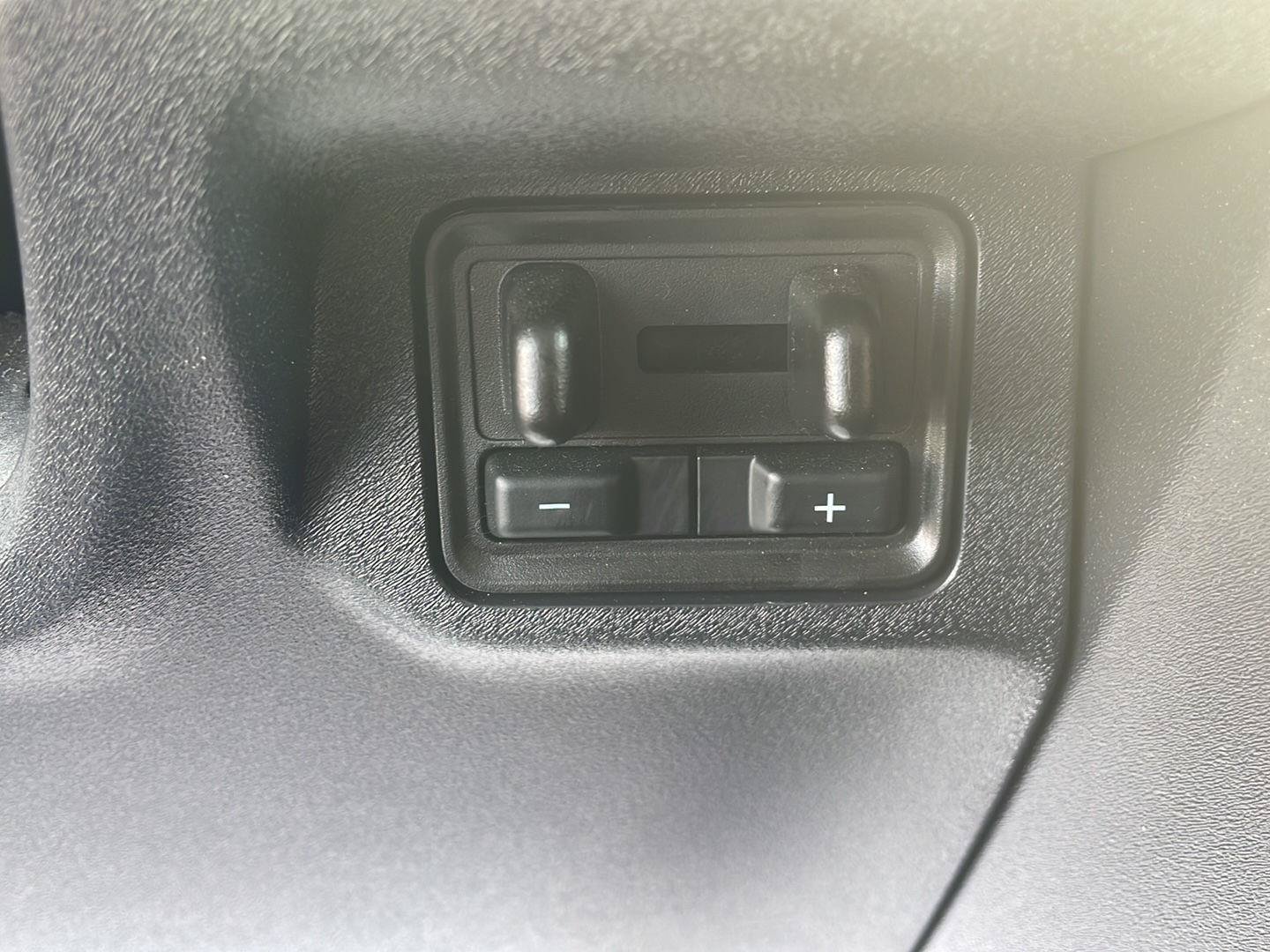 Certified 2025 Ford Expedition Max Active AWD/4WD image 17