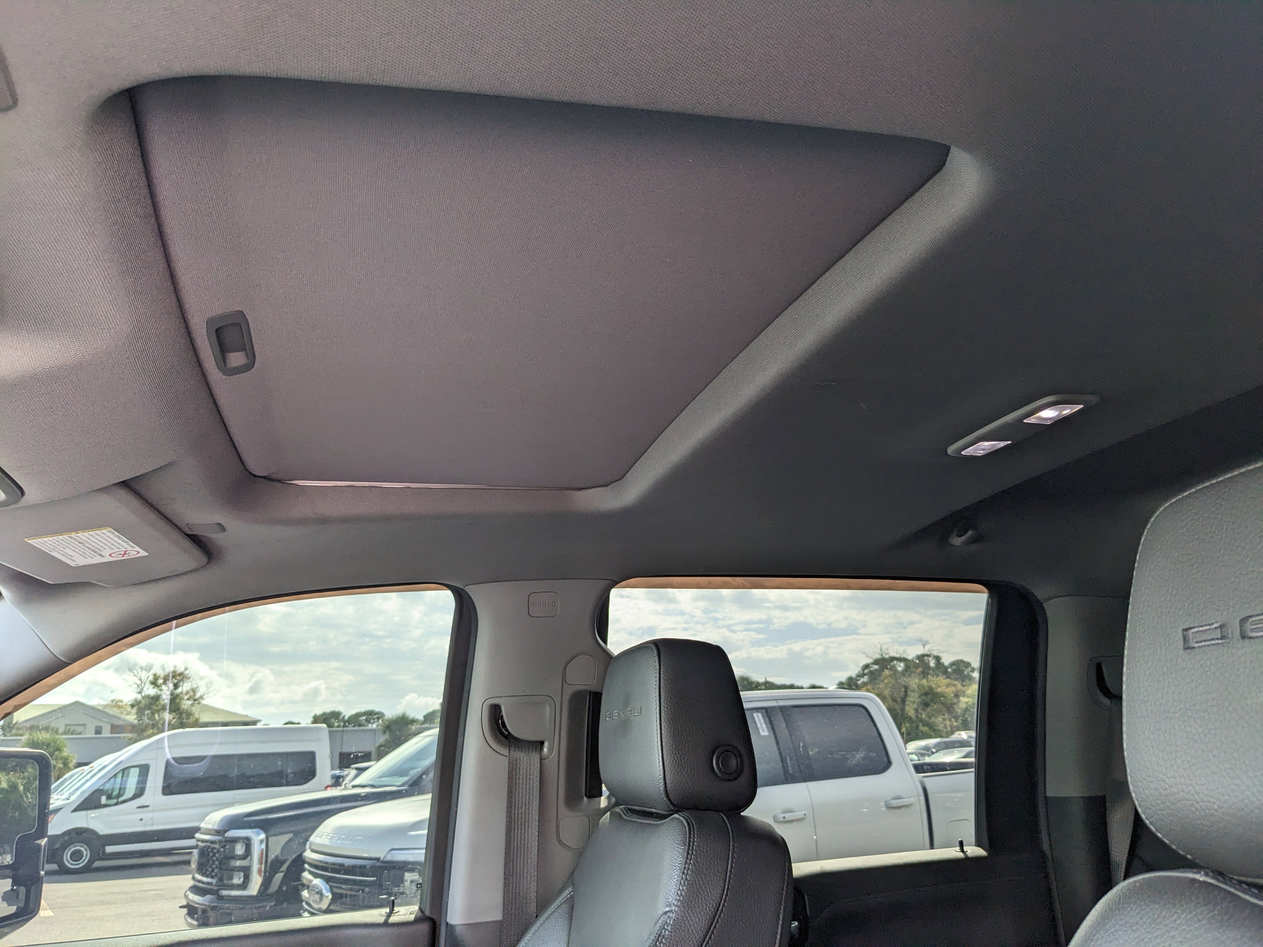 Used 2022 GMC Sierra 2500 Denali w/ Denali Ultimate Package image 19