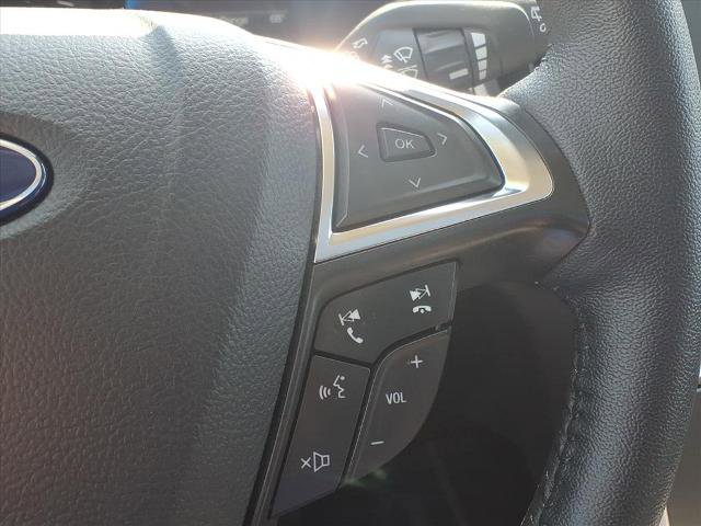 Certified 2024 Ford Edge SEL w/ Convenience Package AWD/4WD image 9