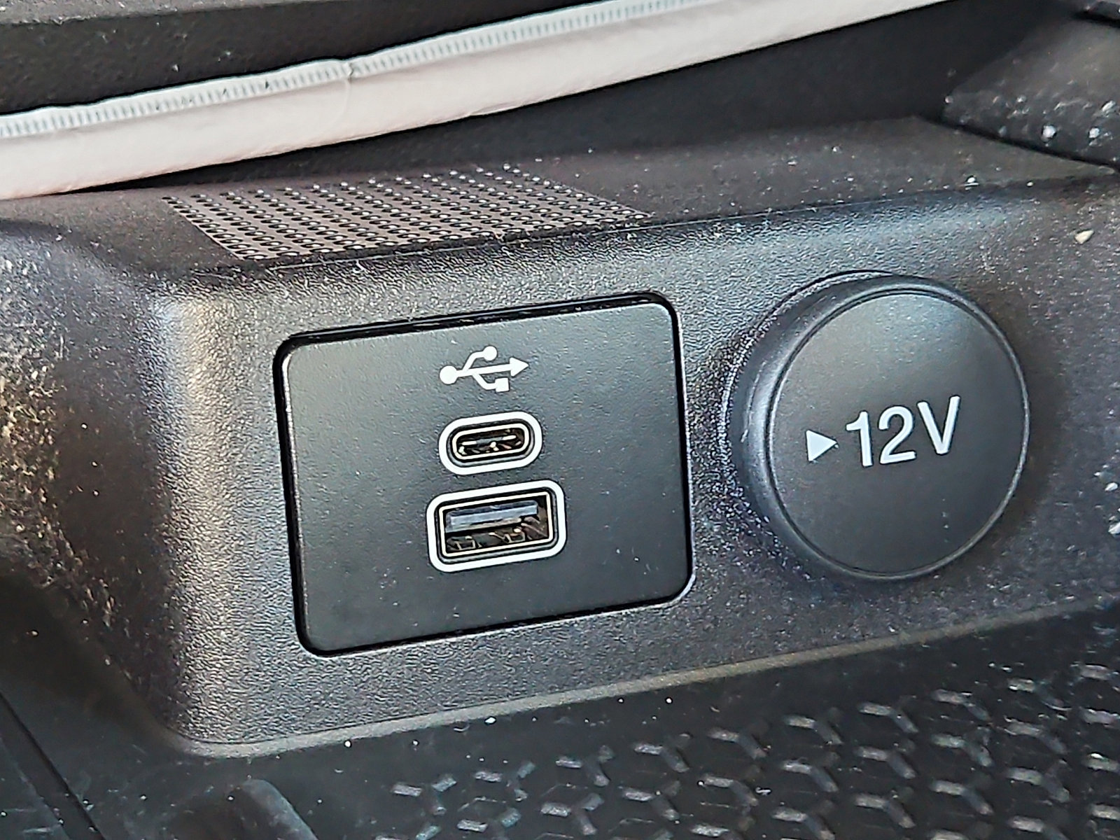 Certified 2024 Ford Bronco Sport Outer Banks w/ Tech Package image 25