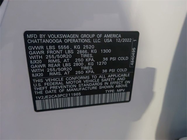 Used 2023 Volkswagen Atlas Cross Sport SE image 34