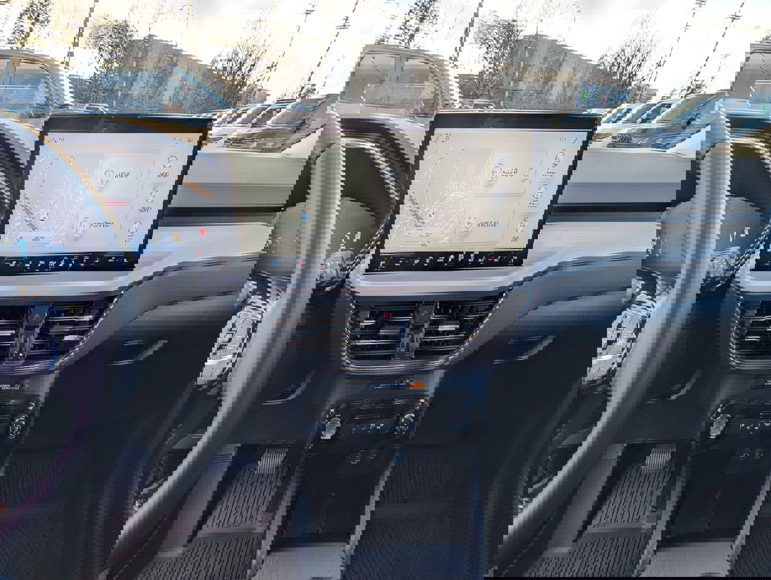 Certified 2023 Ford Escape SE w/ PHEV Premium Package image 20