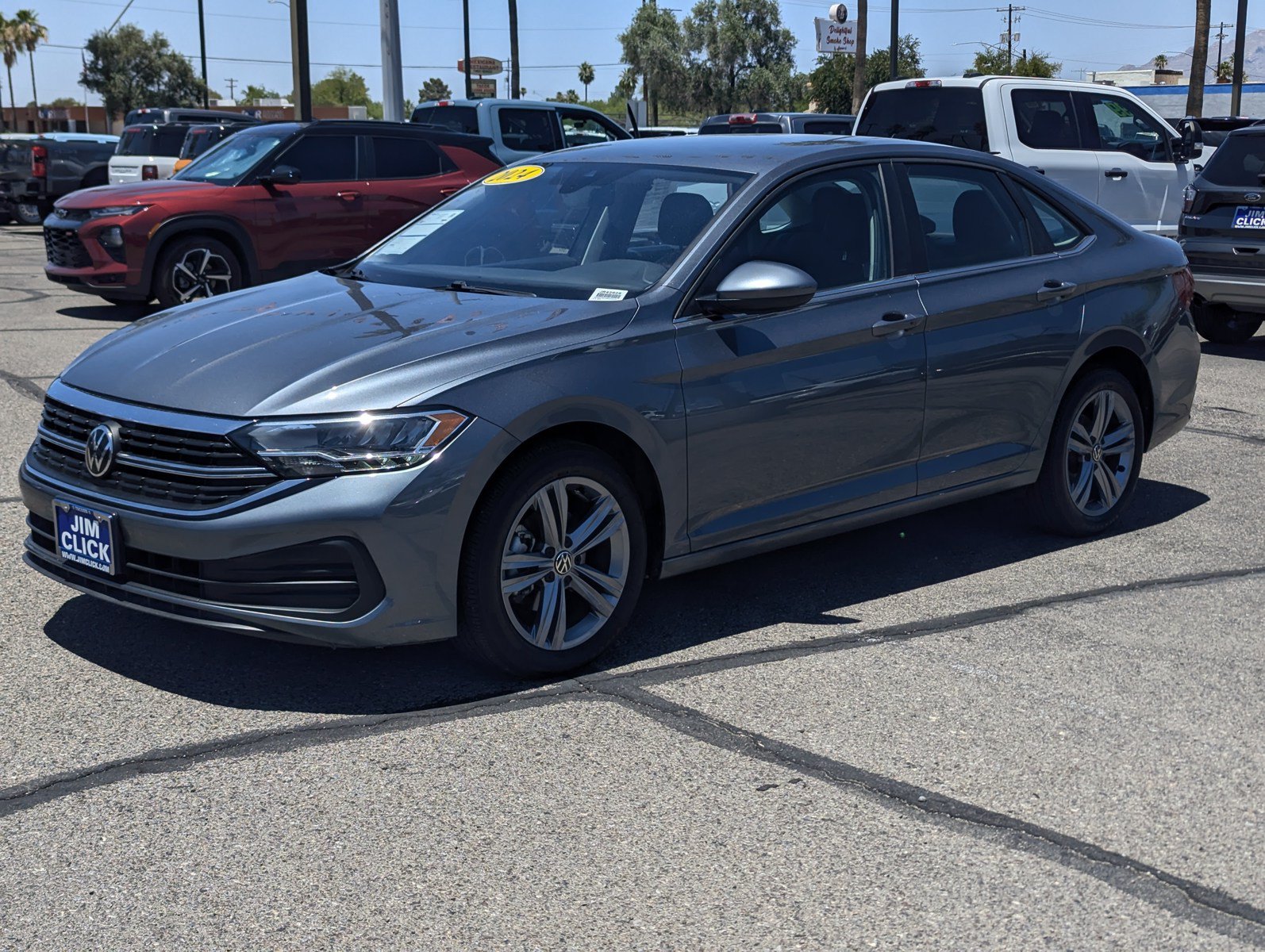 Used 2024 Volkswagen Jetta SE FWD image 5