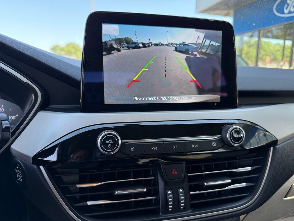 Certified 2021 Ford Escape SE w/ Cold Weather Package FWD image 19