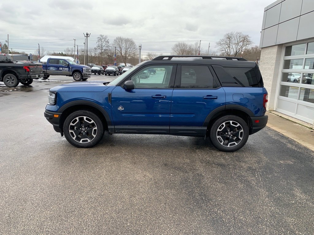 Certified 2024 Ford Bronco Sport Outer Banks w/ Tech Package image 3
