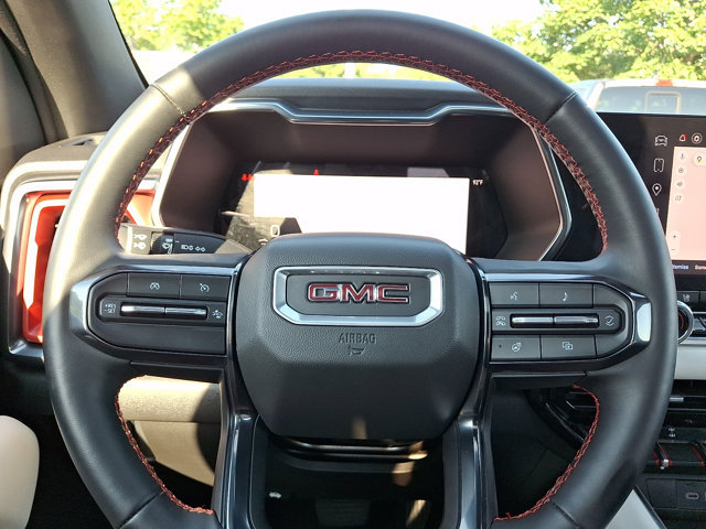 Used 2024 GMC Canyon AT4X AWD/4WD image 23