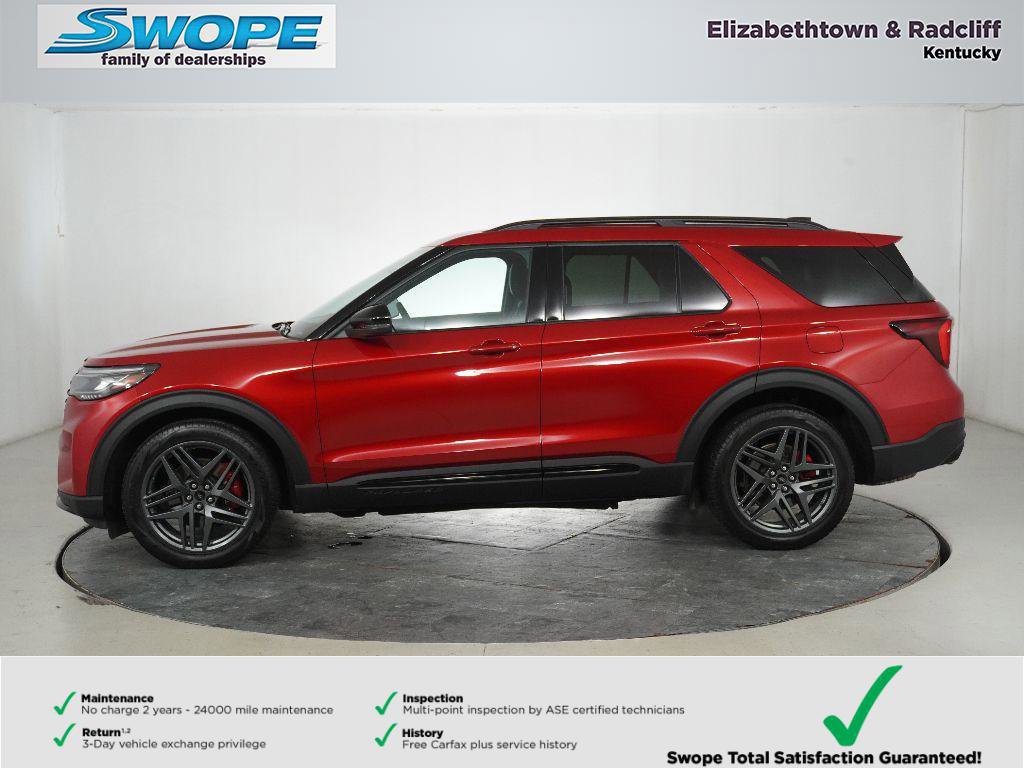 Certified 2025 Ford Explorer ST image 2