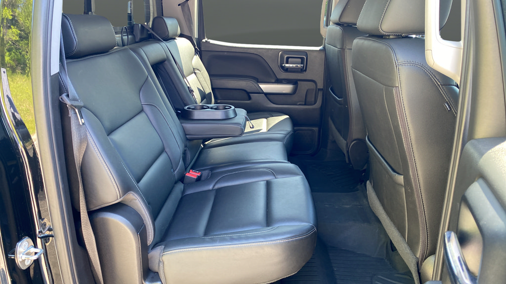Used 2018 Chevrolet Silverado 1500 LT w/ All Star Edition AWD/4WD image 26