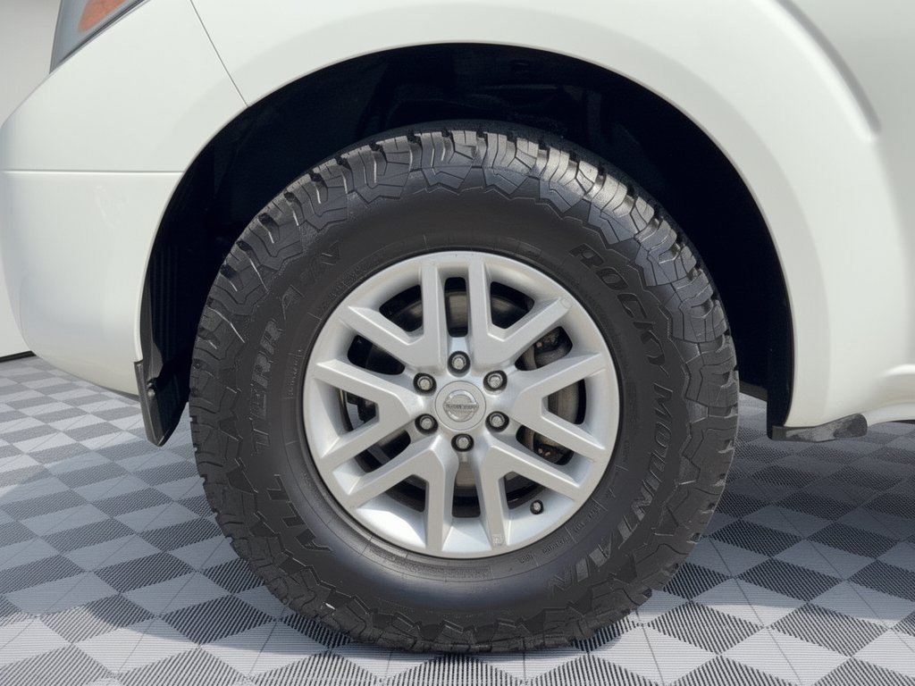 Used 2019 Nissan Frontier SV RWD image 13