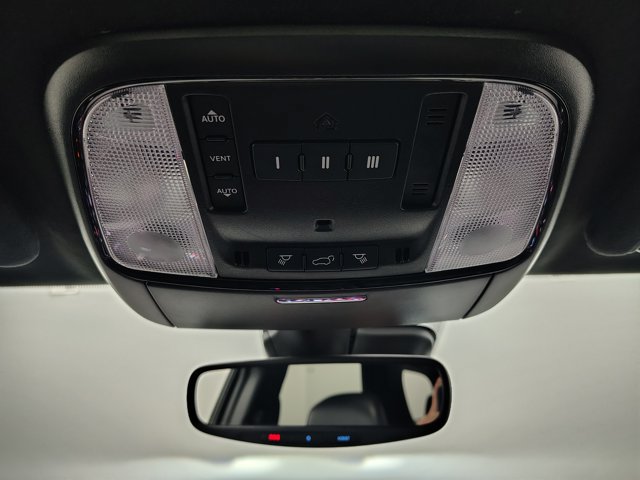 Used 2024 Dodge Durango R/T AWD/4WD image 38