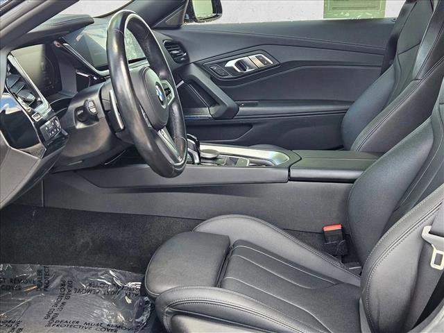 Used 2025 BMW Z4 sDrive30i RWD image 15