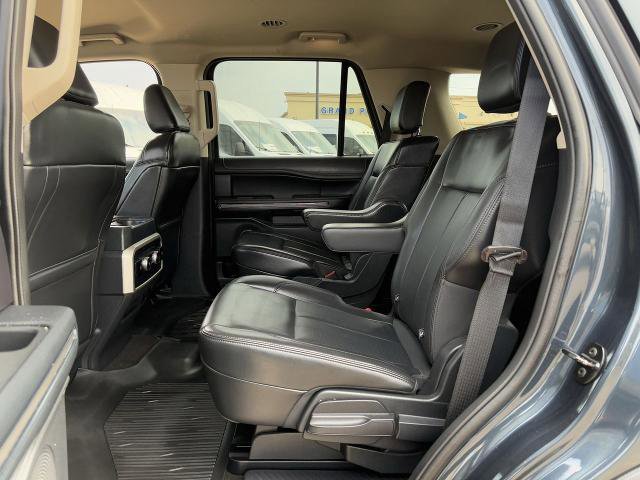 Certified 2023 Ford Expedition XLT image 27