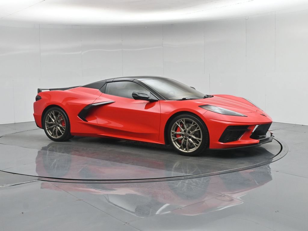 Used 2023 Chevrolet Corvette Stingray Premium Conv w/ Z51 Performance Package image 3