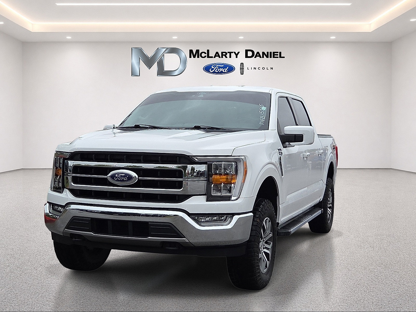 Certified 2021 Ford F150 Lariat AWD/4WD image 2
