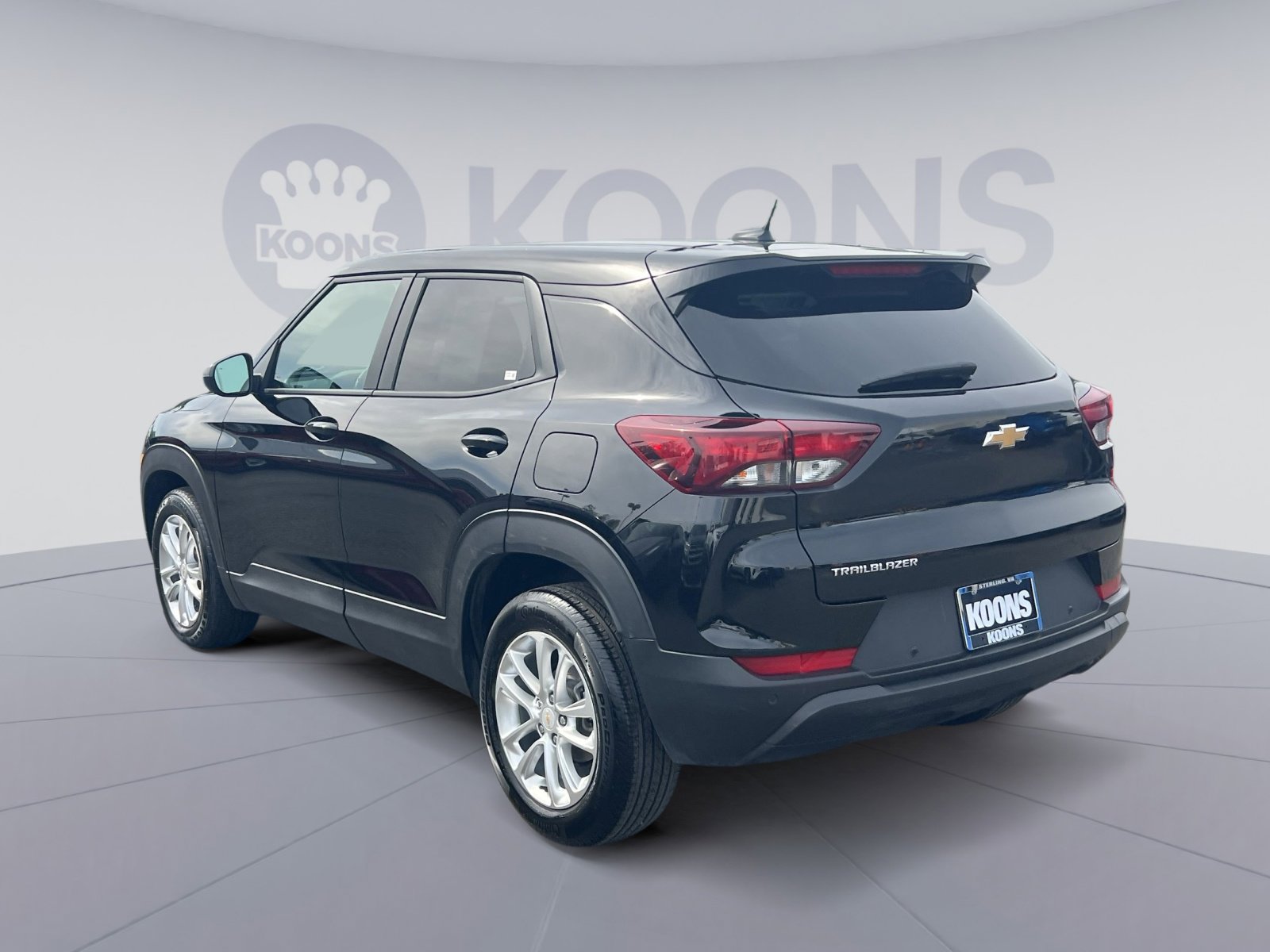 Used 2025 Chevrolet TrailBlazer LS w/ LS Convenience Package FWD image 14