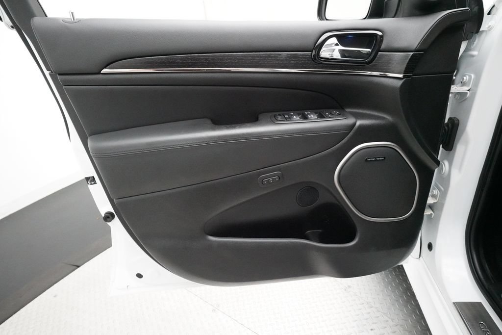 Used 2021 Jeep Grand Cherokee High Altitude AWD/4WD image 27