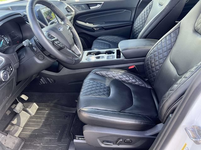 Certified 2024 Ford Edge Titanium w/ Equipment Group 301A AWD/4WD image 20