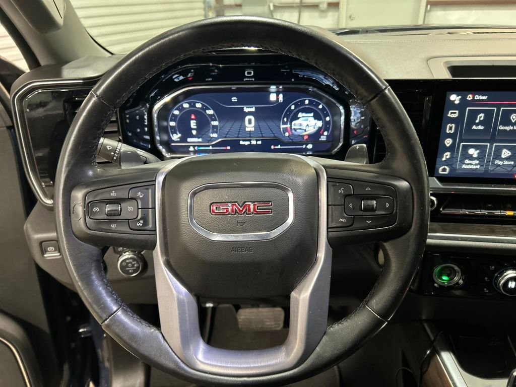 Used 2022 GMC Sierra 1500 SLT w/ SLT Convenience Package image 9