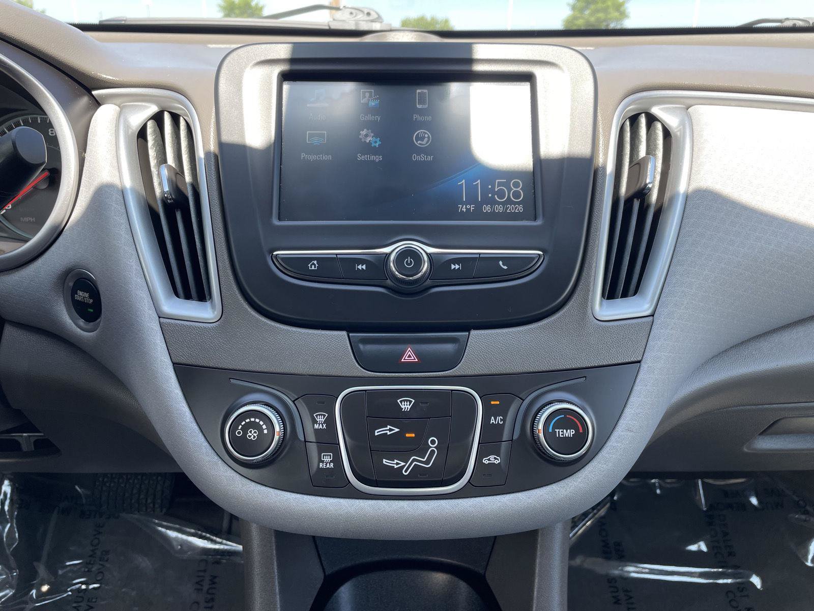 Used 2018 Chevrolet Malibu LS FWD image 22