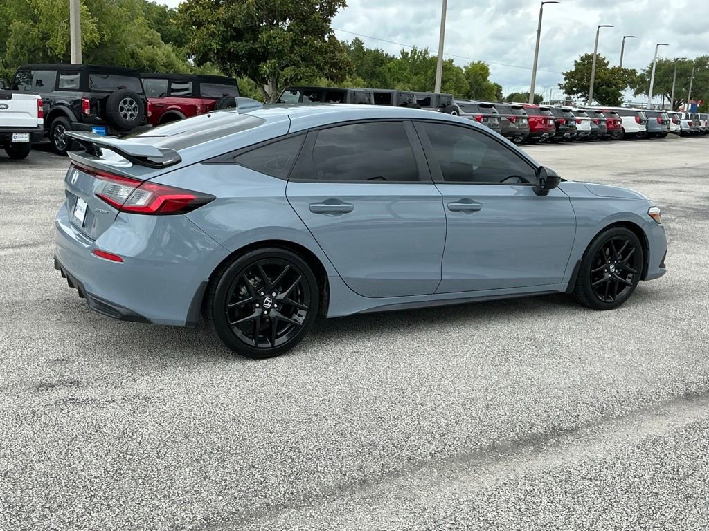 Used 2023 Honda Civic Sport image 12