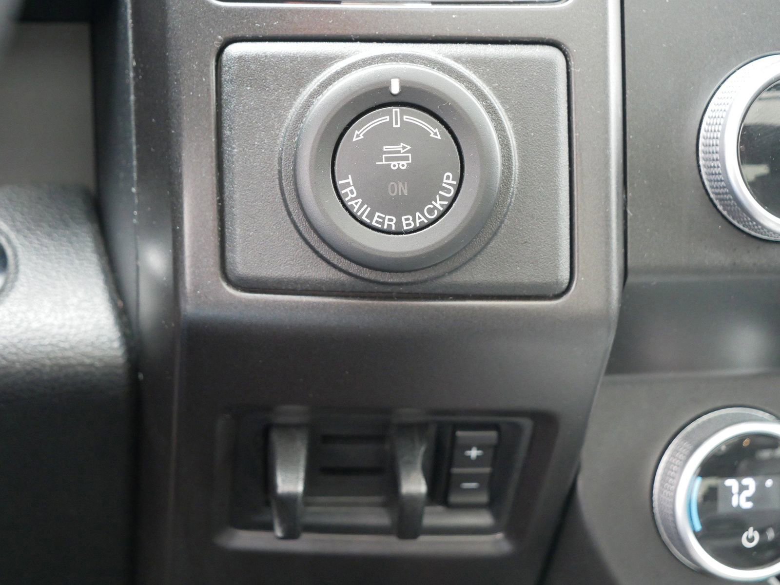 Certified 2021 Ford Expedition Limited image 36