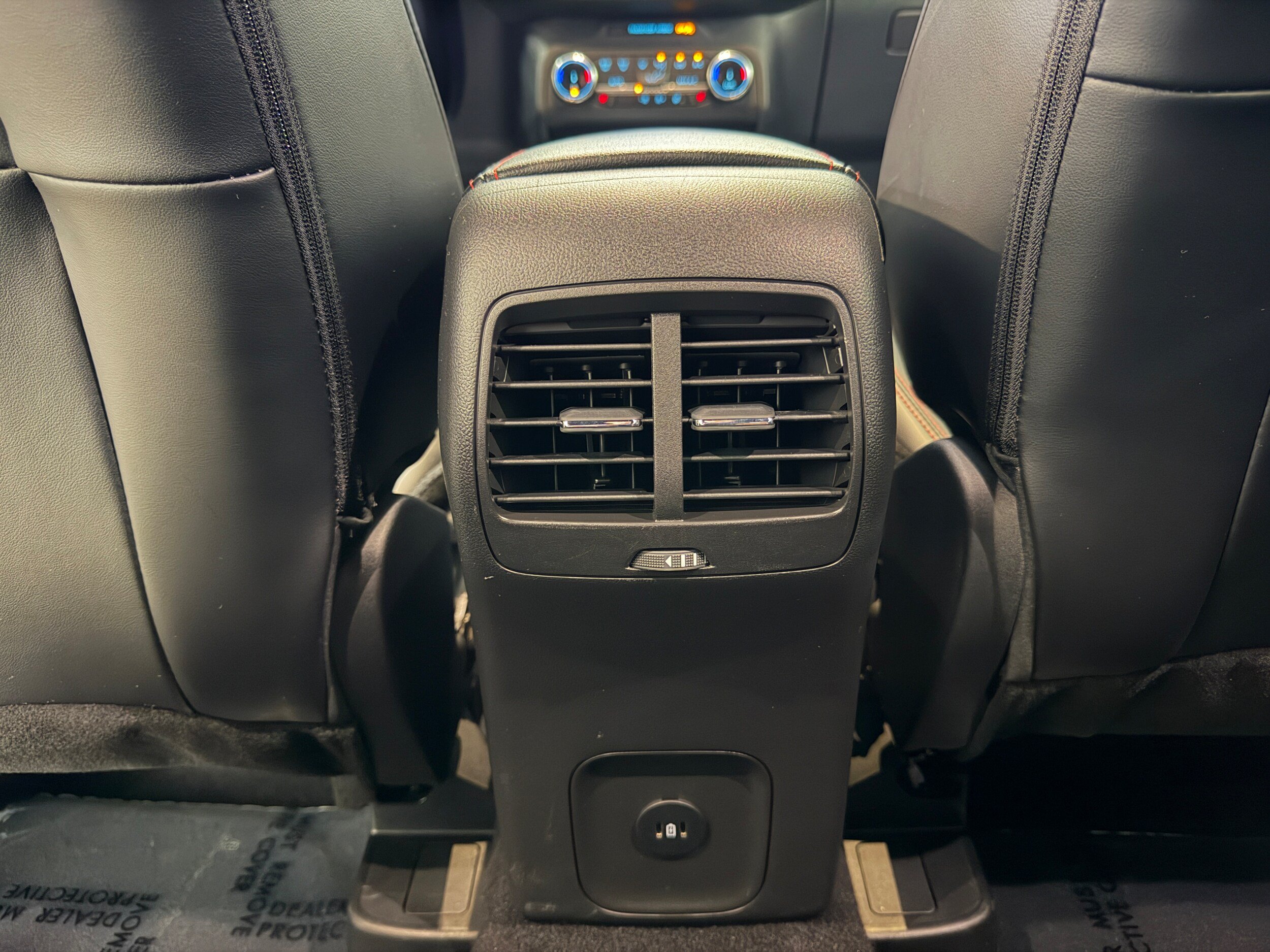 Certified 2025 Ford Escape ST-Line Select AWD/4WD image 12
