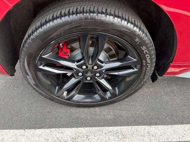 Certified 2020 Ford Edge ST w/ Equipment Group 401A AWD/4WD image 10