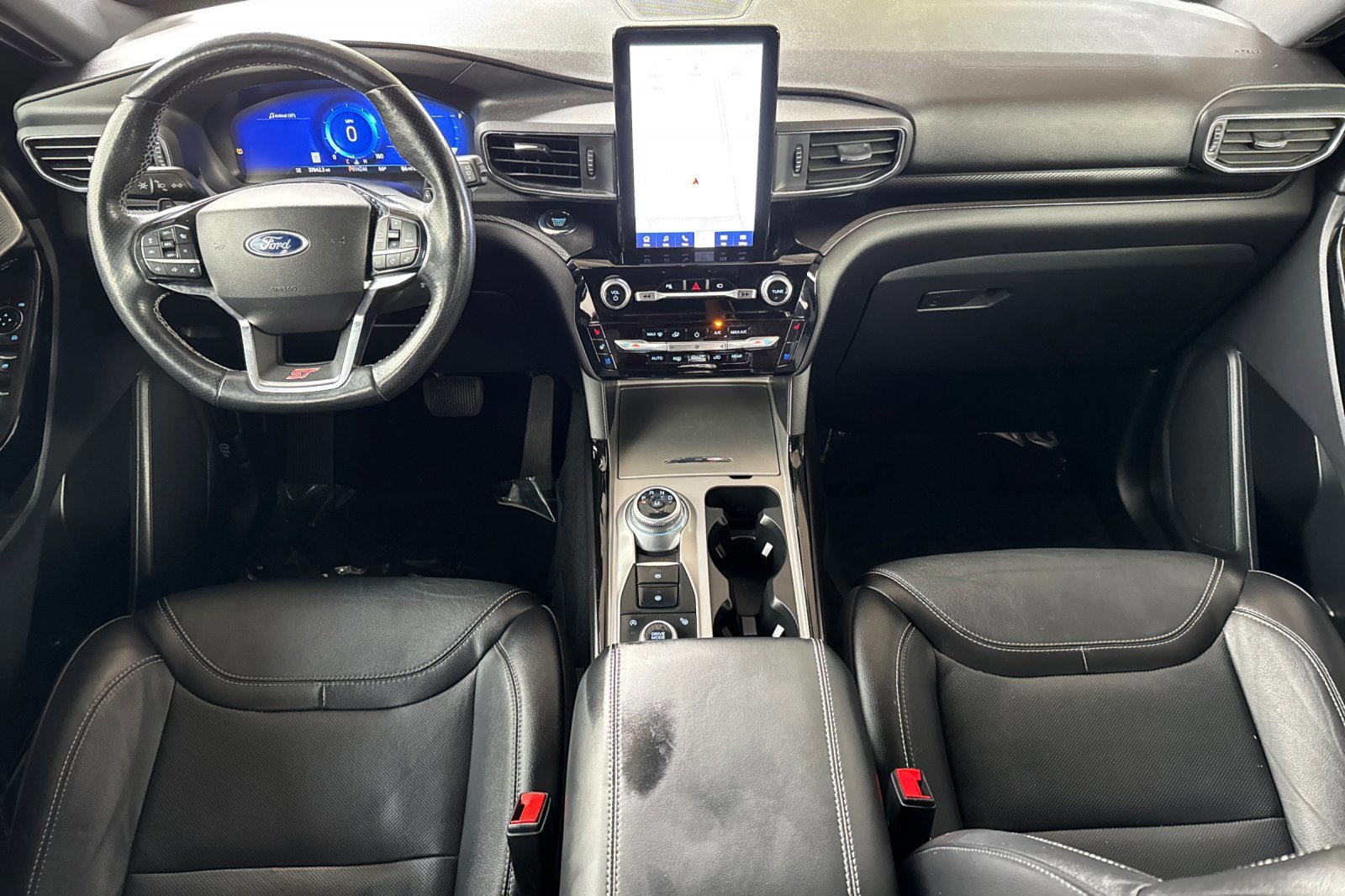 Certified 2022 Ford Explorer ST w/ Equipment Group 401A image 15