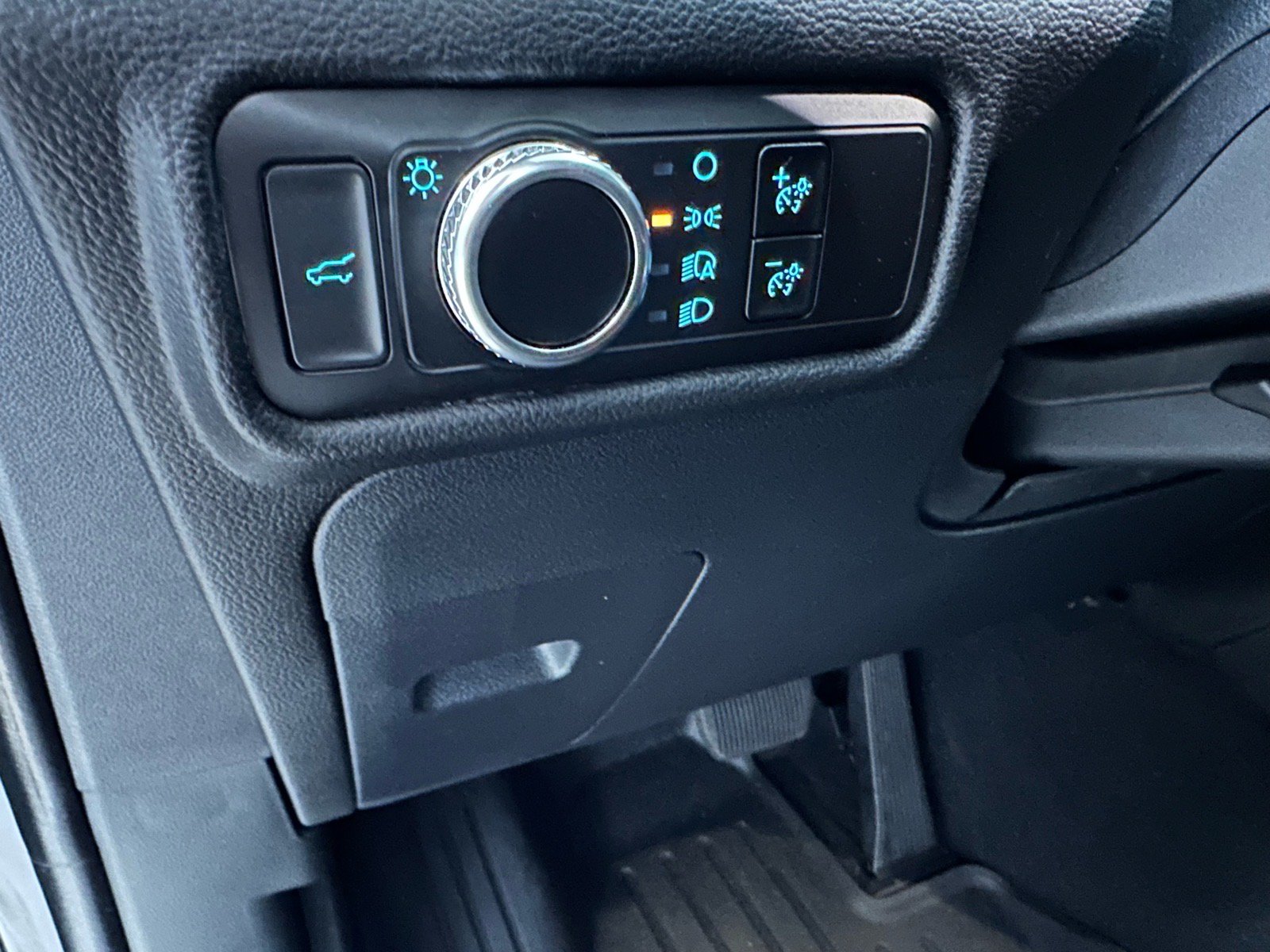 Certified 2023 Ford Explorer XLT AWD/4WD image 25