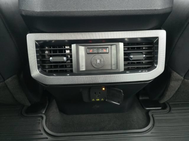 Certified 2025 Ford F250 Platinum AWD/4WD image 8