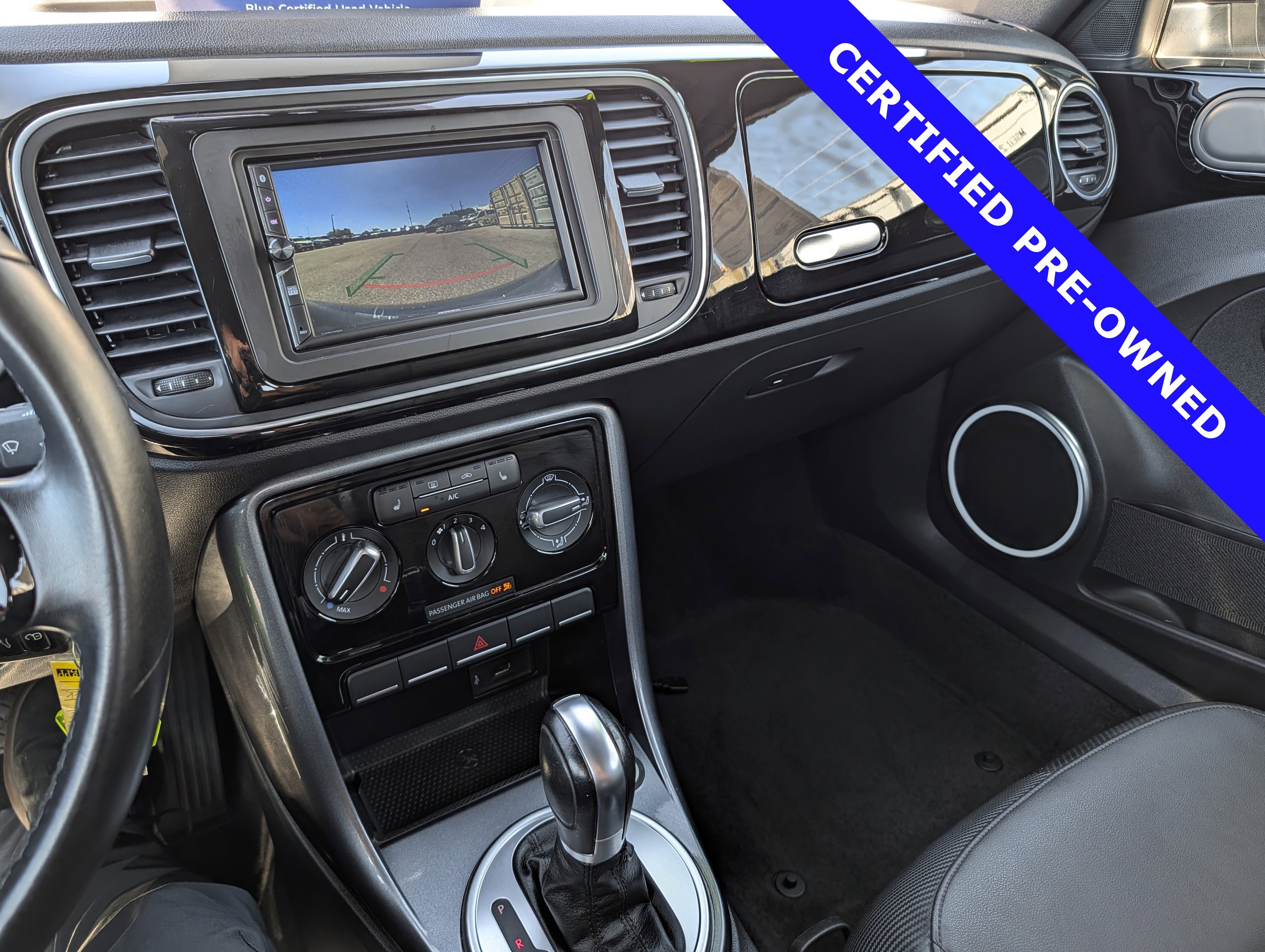 Used 2018 Volkswagen Beetle 2.0T S image 25